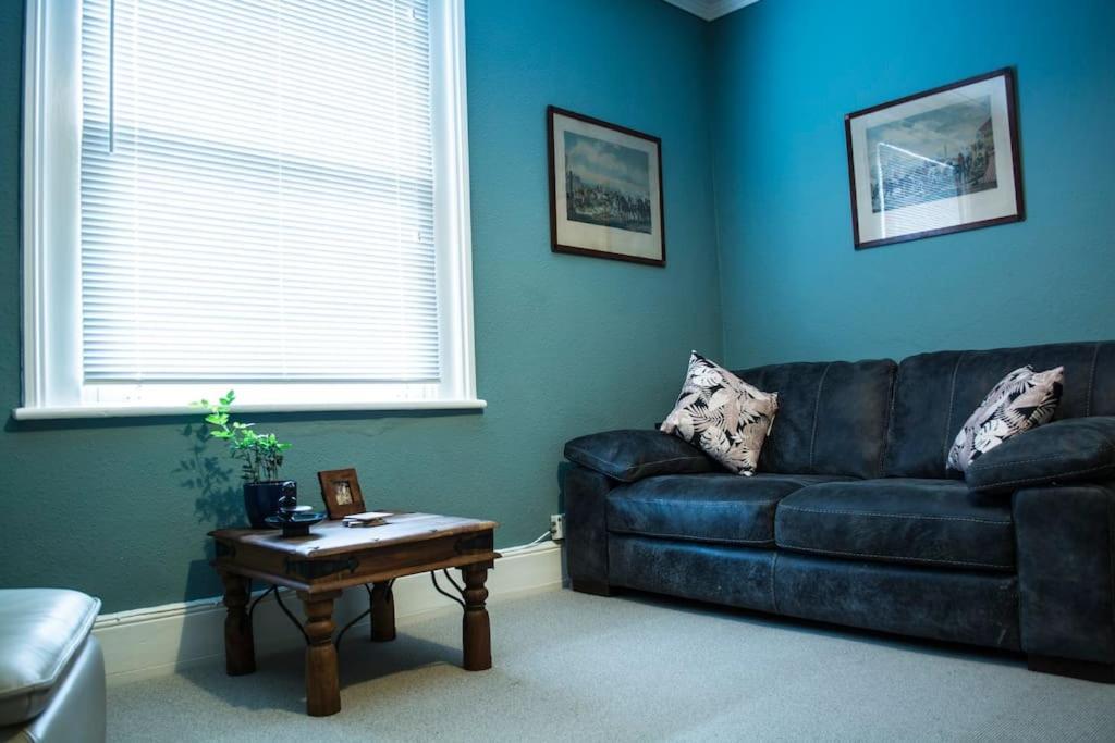 Lovely 3 Bed House In The Heart Of Cheltenham Eksteriør bilde